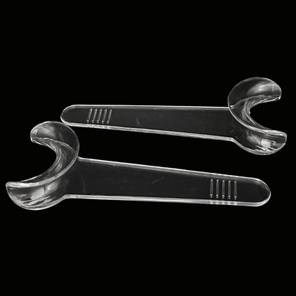 Lip-Retractor-Type-C-Shaped-Photo-Child-Dental-Orthodontic